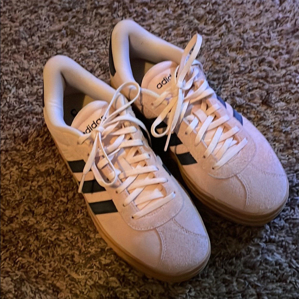 adidas Women's Vl Court Bold Sneaker
